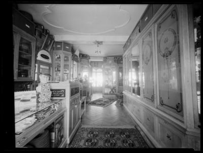 Interno della cappelleria Molinari a Lugano
