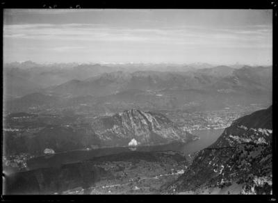 Veduta dal Monte Generoso verso il Monte San Salvatore