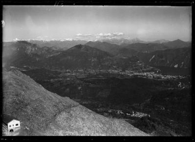 Veduta dal Monte Lema verso Lugano
