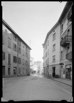 Case in Piazza Molino Nuovo