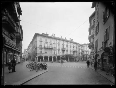 Piazza Dante Alighieri a Lugano