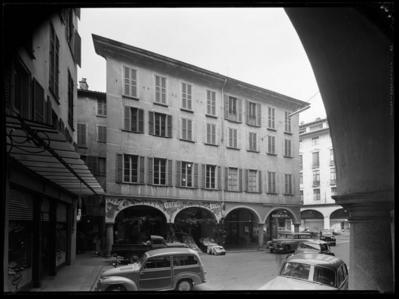 Piazza Magatti a Lugano