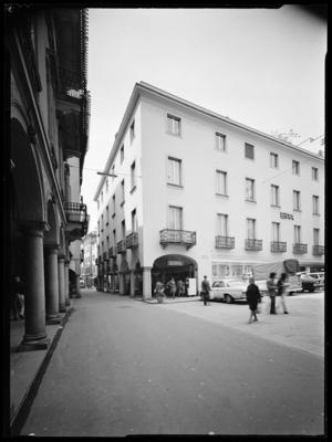 Piazzetta San Carlo in Via Nassa a Lugano