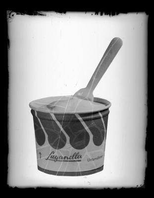 Coppetta di gelato Luganella della pasticceria Unternährer di Lugano