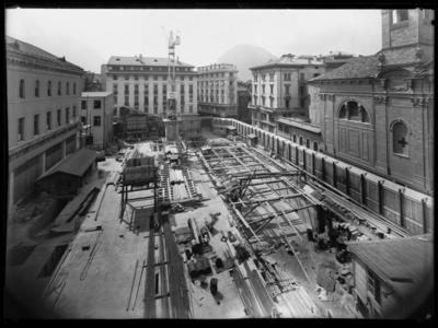 Cantiere per la costruzione del nuovo palazzo della Posta a Lugano