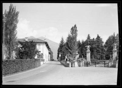 Entrata del parco della Villa Morosini a Vezia