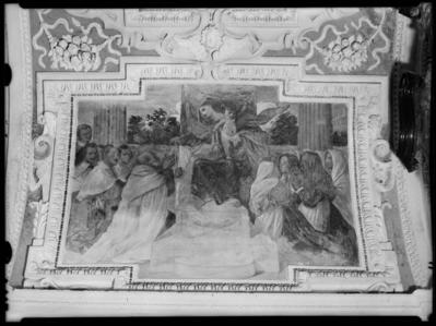 Affresco raffigurante la Vergine del Carmine con il Bambino nella chiesa della Natività a Villa Coldrerio