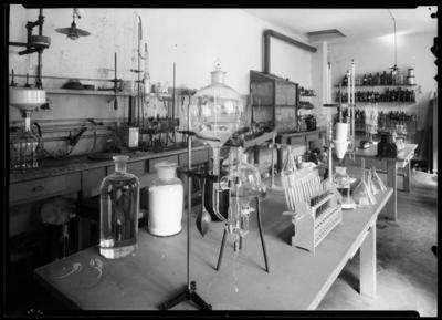 Interno della fabbrica La Sintetica di Chiasso