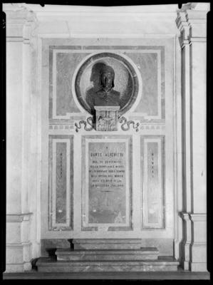 Busto Dante al liceo cantonale di Lugano