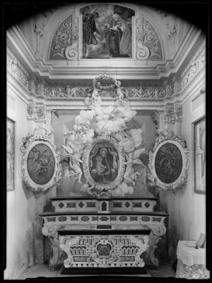 Altare centrale della chiesa di S. Maria Assunta a Rovio