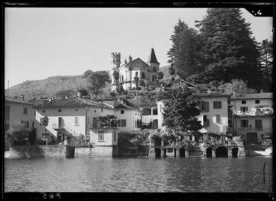 Ponte Tresa dal lago