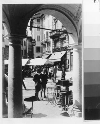 Mercato in Piazza Dante Alighieri a Lugano