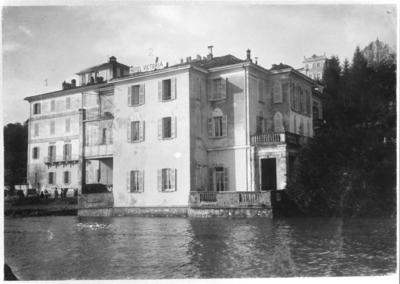 Il casino di Villa Tanzina davanti alla Malpensata, all'epoca in cui fu adibito ad albergo