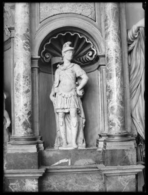 Statua raffigurante San Carpoforo nella chiesa di S. Carpoforo a Bissone