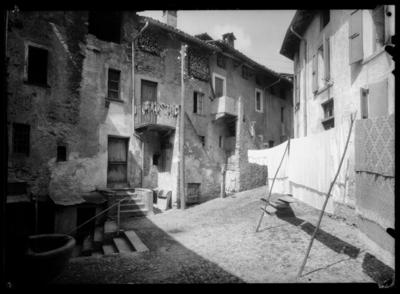 Piazza Castello a Ponte Tresa