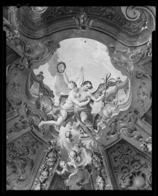 Affresco sulla volta del presbiterio della cattedrale di S. Lorenzo a Lugano
