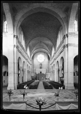 Interno della chiesa del Sacro Cuore a Lugano