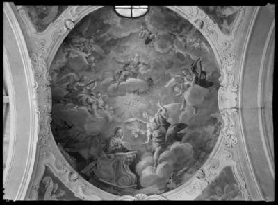 Cupola affrescata nella chiesa della Madonna di Cimaronco a Arosio