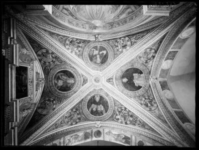 Medaglioni con i SS. Tommaso, Agostino e Gerolamo e il Padre Eterno sulla volta di una campata della chiesa di S. Maria del Sasso a Morcote