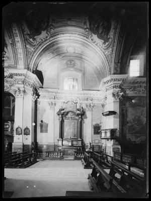 Altare di S. Anna nella chiesa di S. Antonio Abate a Lugano